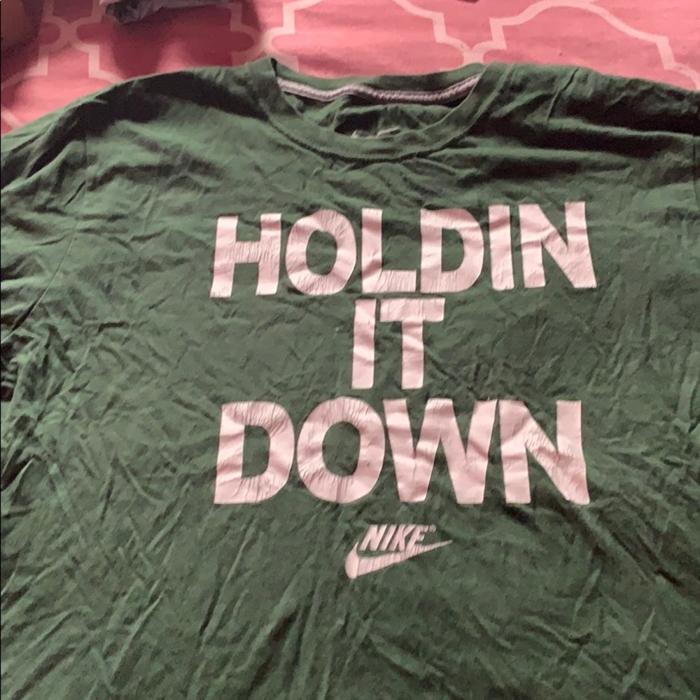 Green Nike t shirt